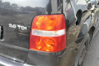 VW Touran 1T Stoßstange hinten Heckstoßstange Stoßfänger schwarz LC9X - Bild 2