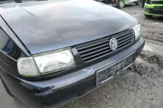 VW Polo Kombi 6K Kühlergrill Grillleiste vorne Leiste Grill VW schwarz LC9Z Zeic - Bild 2