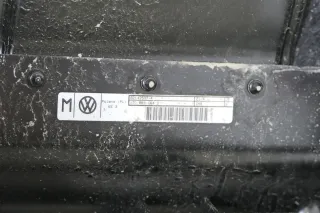 VW Touran 1T Sitz hinten mitte mittig (1. Reihe) Rücksitz anthrazit - 115965 - Bild 6