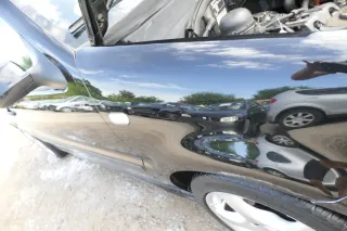 VW Polo 6N2 Kotflügel vorne rechts schwarz L041 (bis untern Schweller - Bild 4