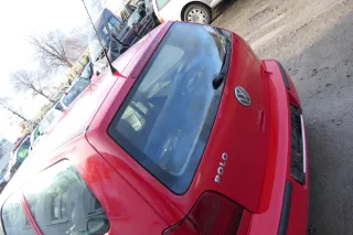 Polo 6N2 Heckklappe Klappe hinten Kofferraumklappe rot LP3G Scheibe - Bild 4