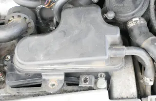 Golf 4 A3 Unterdruckbehälter Behälter Unterdruck 06A131541 A - Bild 1