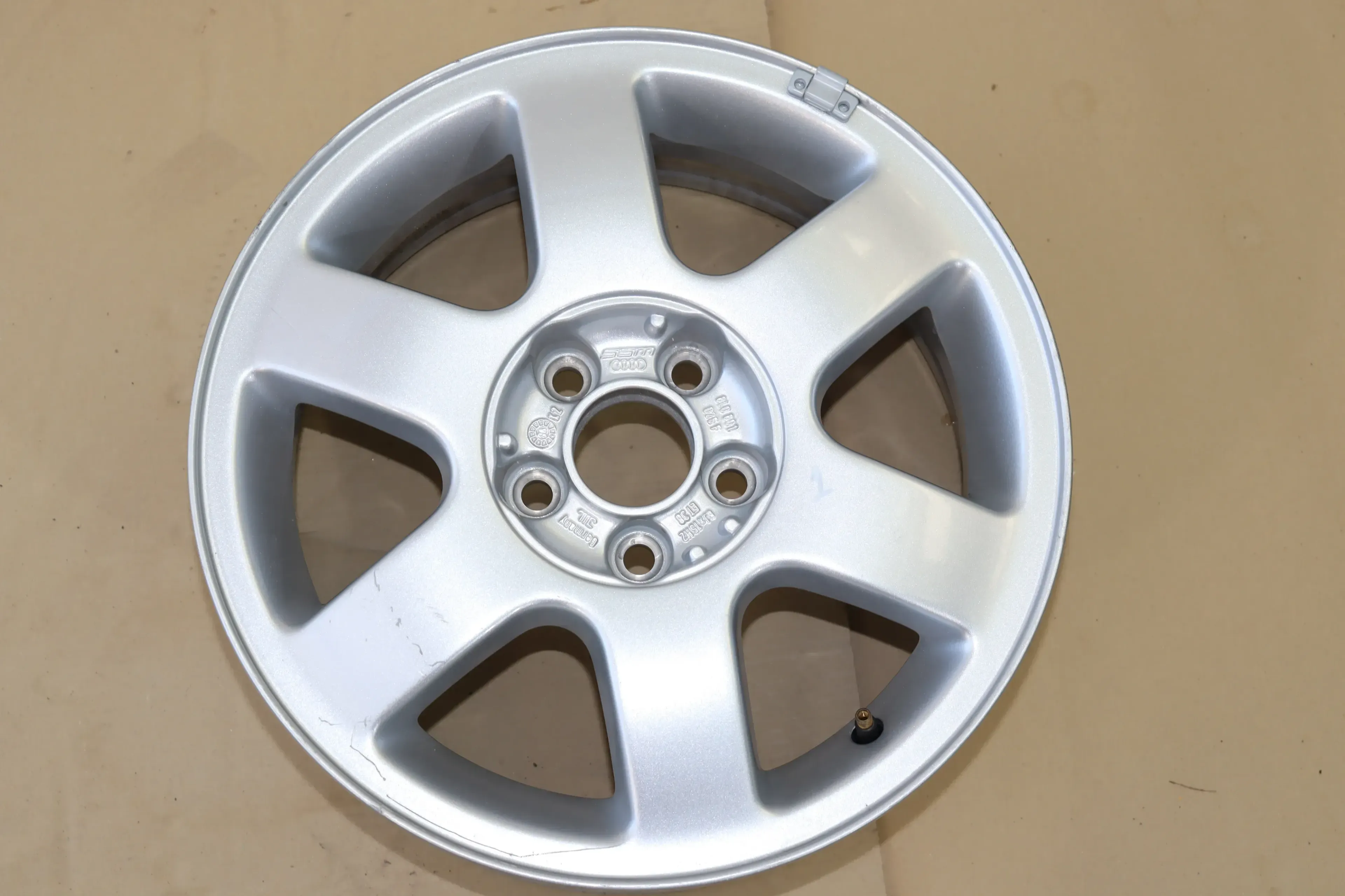 1x Felge Alufelge original Audi A3 8L 6jx15H2 ET38 8L0601025F 8L0 601 025 F  c - Bild 1