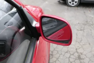 VW Golf 4 Bora manueller Spiegel vorne rechts Außenspiegel rot - Bild 2