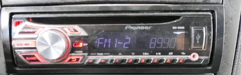 VW Golf 4 Bora T5 T4 Radio CD Player Pioneer DEH-1500UB USB