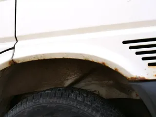 VW T4 kurze Version Kotflügel vorne rechts weiß R902 7D0821104B - Bild 3