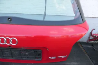 Audi A3 8L bis cBj. ca1999 Heckklappe Kofferraumklappe Klappe hinten rot LY3H la - Bild 3