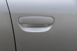 Audi A6 4B C5 Tür nur Türblatt vorne rechts Beifahrertür silber grau LY7W - Bild 3