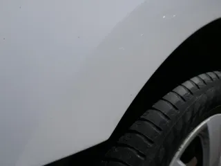 VW Polo 6R 6C Kotflügel vorne links weiß LB9A - Bild 13
