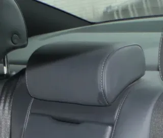 1x Audi A6 4F C6 Kopfstütze hinten mitte mittig Kopfstützen Leder Perlnappaleder - Bild 1