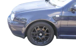 VW Golf 4 1J Kotflügel vorne links blau LA5G - Bild 1