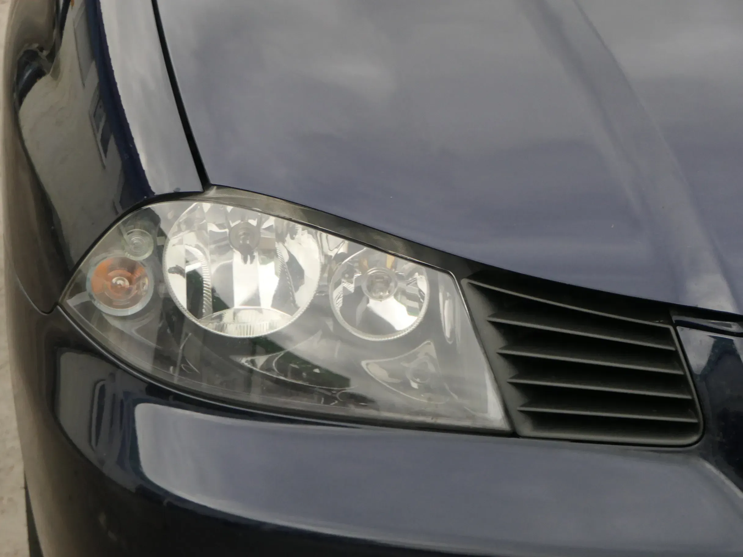 Seat Ibiza 6L Scheinwerfer rechts vorne 6L1941006M  Faceliftmodell - Bild 1