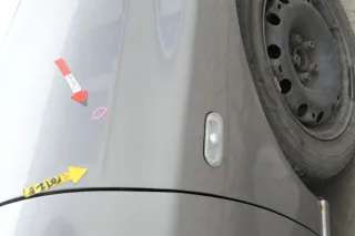 Seat Ibiza 6L Kotflügel vorne rechts grau LS7U bis 2010 - Bilder - Bild 6
