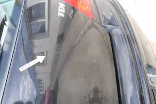 VW Polo 9N3 9N Heckklappe Kofferraumklappe Klappe schwarz L041 - Scheibe - Bild 7