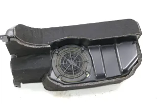 Audi A6 4B Avant Kombi Subwoofer 4B9035382A Lautsprecher Bassbox Bose - Bild 1