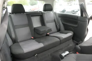 Golf 4 Limousine Sitz Rückbank Rücksitzbank Sitzfläche Sitze Kopfstützen schwar - Bild 2