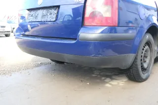 VW Passat 3BG Kombi Variant Stoßstange hinten Heckstoßstange blau LA5E - Bild 4