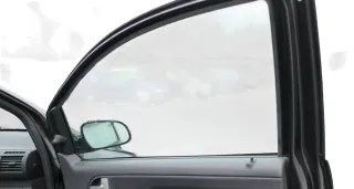 VW Fox 5Z vorne rechts Fenster Scheibe in Tür Fensterscheibe 5Z3845022B - Bild 2