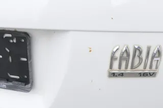 Skoda Fabia 6Y Combi Kombi Heckklappe Kofferraumklappe Klappe weiß LF9E - Bild 6