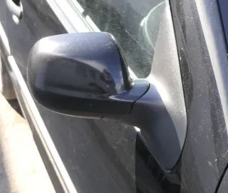 VW Golf 4 Bora manueller Spiegel vorne rechts Außenspiegel schwarz L041 - Bild 1