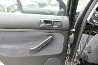 VW Golf 4 Limousine Türverkleidung Verkleidung Tür vorne hinten links rechts 4x - Bild 2