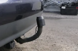 Audi A4 8E B6 Kombi Avant Stoßstange hinten mit Spoiler schwarz blau LZ5L - Bild 6