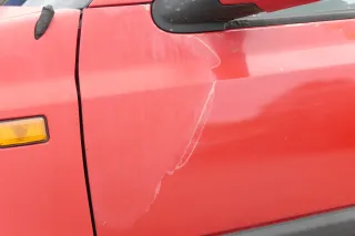 VW Golf 3 4 1E Cabrio Tür vorne links Fahrertür rot - ohne Anbauteile - Bild 3