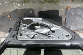 VW Passat 3B 3BG Kombi Avant Variant Tür hinten links mit Scheibe grau LD7W - Bild 2