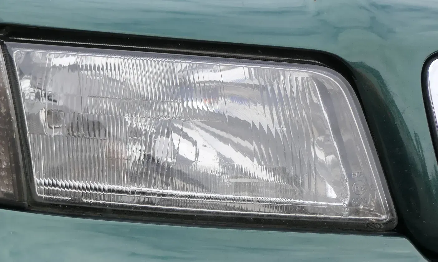 Audi A4 B5 Scheinwerfer vorne rechts Valeo (keine Nebel) - Bild 1