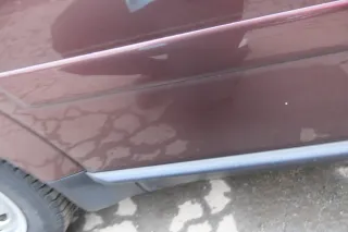 Audi A2 8Z Tür hinten rechts rot braun LZ3R -mit Rahmen + Scheibe - Bild 2