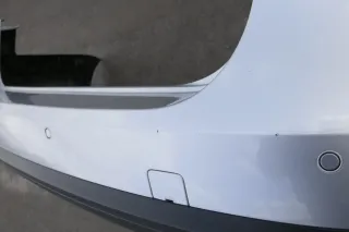 Passat 3C Limousine Stoßstange hinten Heckstoßstange Stoßfänger silber LA7W PDC - Bild 5