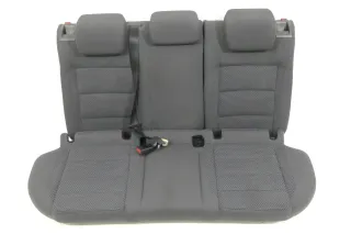 VW Golf 5 V Sitz Sitze hinten Rückbank Rücksitzbank 3 Punkt Lehne Kopfstützen - Bild 1
