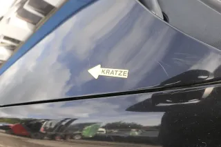 Skoda Octavia 1U Motorhaube Haube Klappe vorne schwarz LF9R OHNE Grill - Bild 5