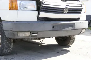 VW T4 Multivan Kurze Version Stoßstange Frontstoßstange vorne bis ca. Bj. 1996 - Bild 4