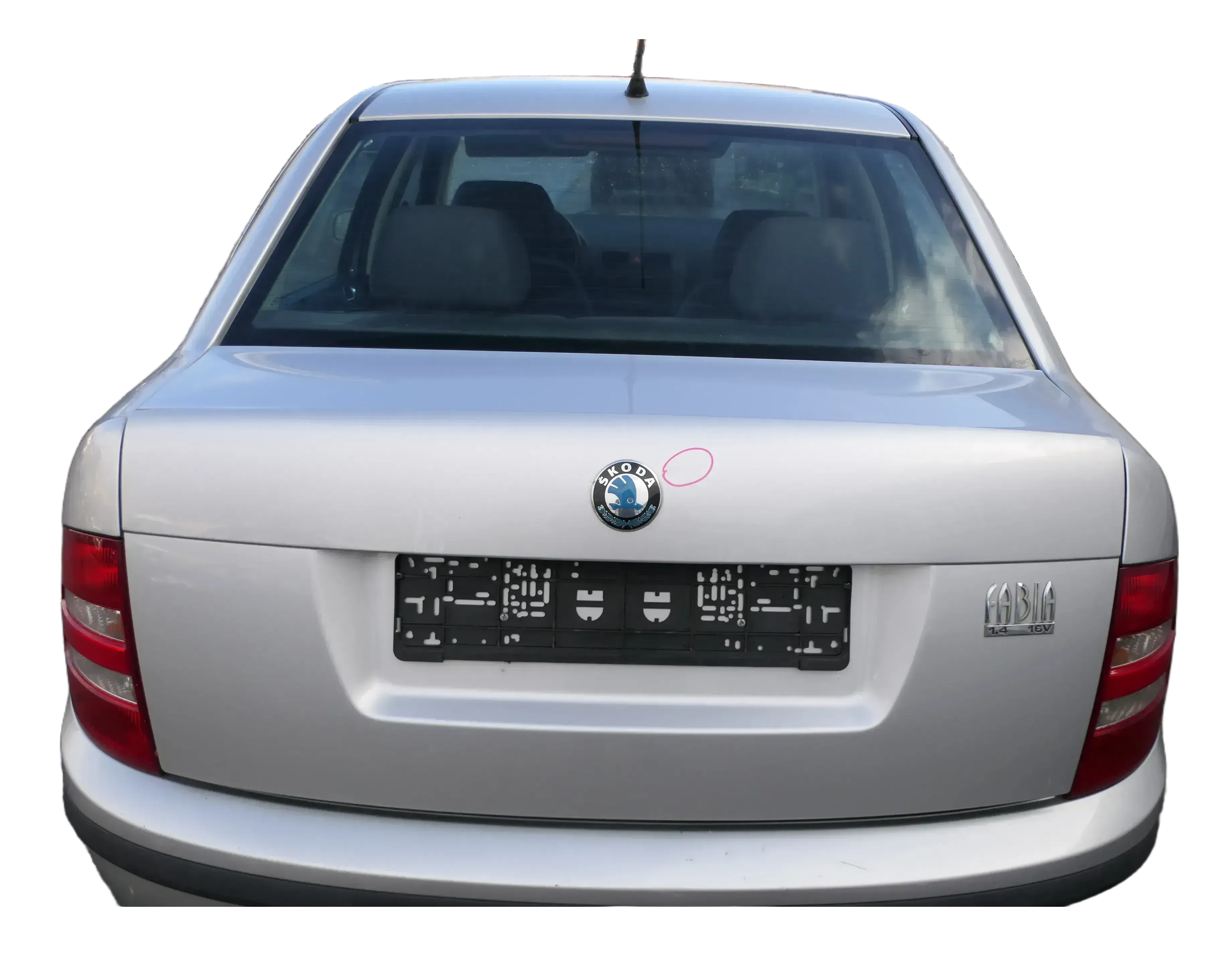 Skoda Fabia 6Y3 Stufenheck Heckklappe Kofferraumklappe hinten silber grau LF7T - Bild 1