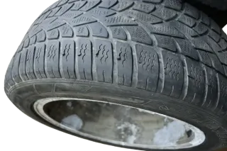 Audi A6 4F Alufelgen Winterreifen Reifen Felgen 225/50 R17 98H 4F0601025AF 3-5mm - Bild 4