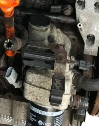 VW Audi Golf 4 A3 Ölkühler Halter Ölfilterflansch 06A115405BP AVU AZH AQY - Bild 2