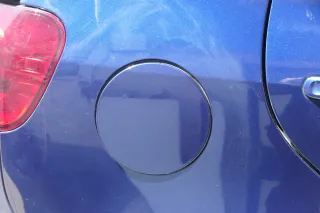 VW Golf Plus 5M1 V Tankdeckel Klappe Tankklappe Deckel Tank blau LD5Q Klappe - Bild 2