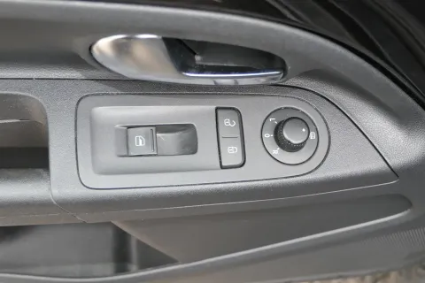 VW Up Mii ektrischer Fensterheber Schalter vorne links Spiegelschalter Spiegel