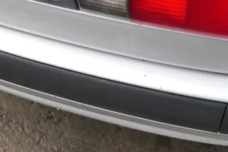 Audi 80 8C Limousine Stoßstange hinten Spoiler grau LY7T Heckstoßstange - Bild 4