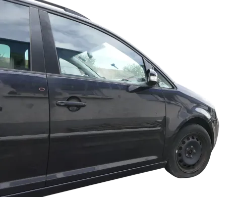VW Touran 1T3 1T Tür vorne rechts Beifahrertür schwarz LC9Z ohne Anbauteile