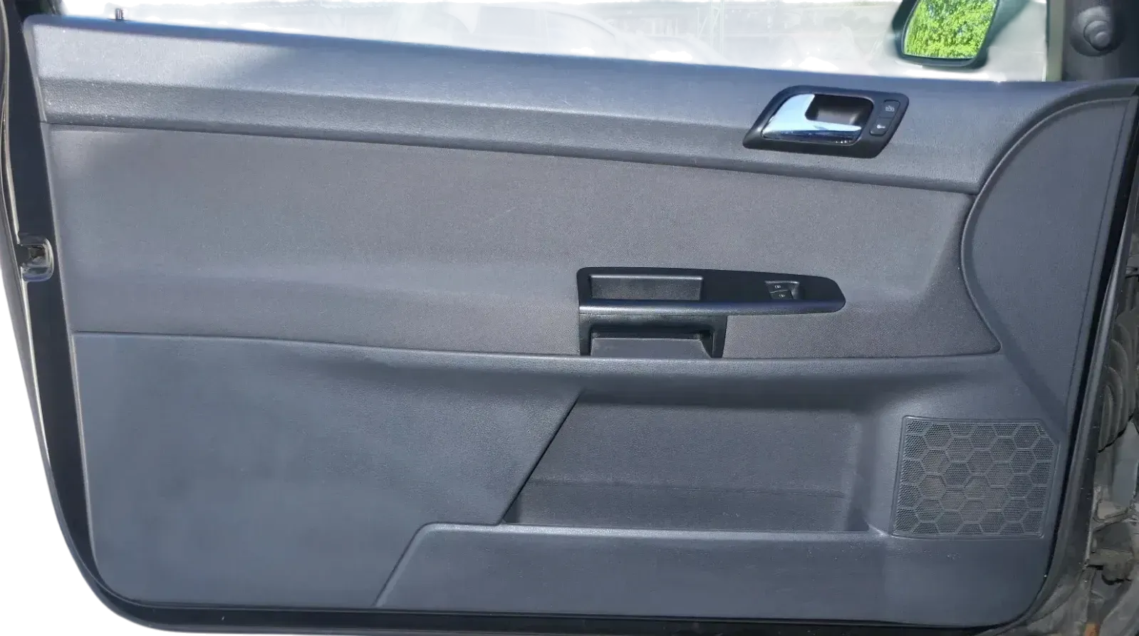 1x VW Polo 9N Türverkleidung Verkleidung Tür vorne links 2/3-Türer Griff Öffner - Bild 1