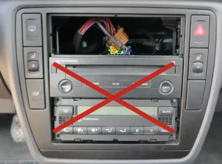 VW Passat 3B 3BG Mittelkonsole um Radio Navi Doppel 2 Din Doppeldin Verkleidung - Bild 1