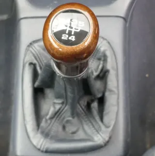 VW Golf 3 Schaltknauf Schaltsack Schaltung Leder blau Holz Schaltknüppel - Bild 3
