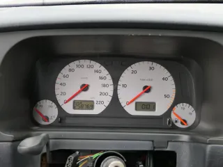 VW Golf 3 Tacho Tachometer Kombiinstrument 258.000km 1H0919864R TDI Diesel silbe - Bild 1