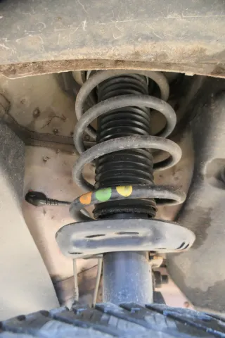 2x VW Passat 3C Superb Federbein Feder Stoßdämpfer vorne links+rechts  4-Motion - Bild 1