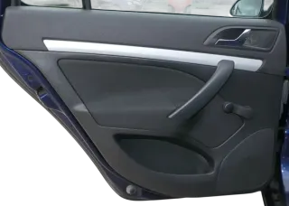 1x Octavia 1Z Kombi Türverkleidung Verkleidung Tür hinten links schwarz onyx - Bild 1