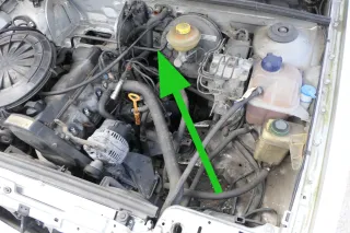 Audi 80 Unterdruckschlauch Schlauch Bremskraftverstärker 8A1611931P - Bild 1