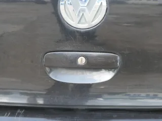 VW Polo 9N3 9N Heckklappe Kofferraumklappe Klappe schwarz LC9Z Scheibe - Bild 3