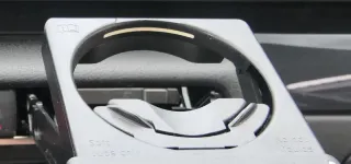 Audi A4 8E B6 B7 Becherhalter Dosenhalter Getränkehalter vorne 8E1862534J - Bild 2